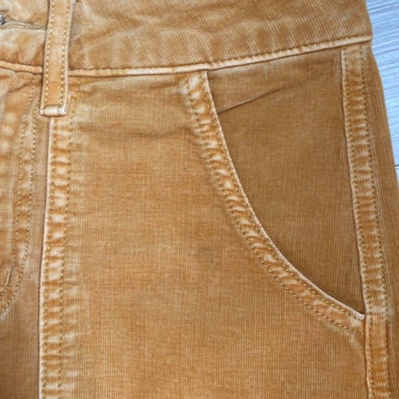 NWOT AMERICAN EAGLE CORDUROY SKIRT - Picture 3 of 5